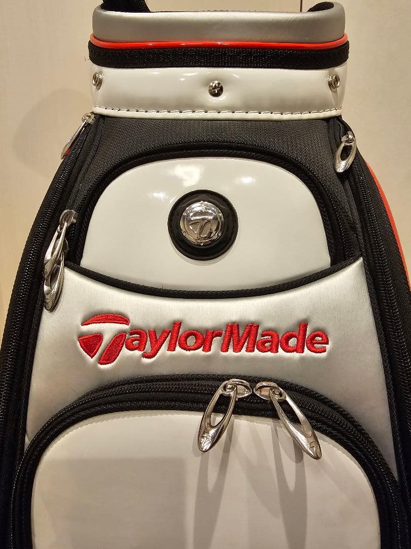 年末断捨離 TaylorMade キャディバッグ ナイキドライバー1本おまけ
