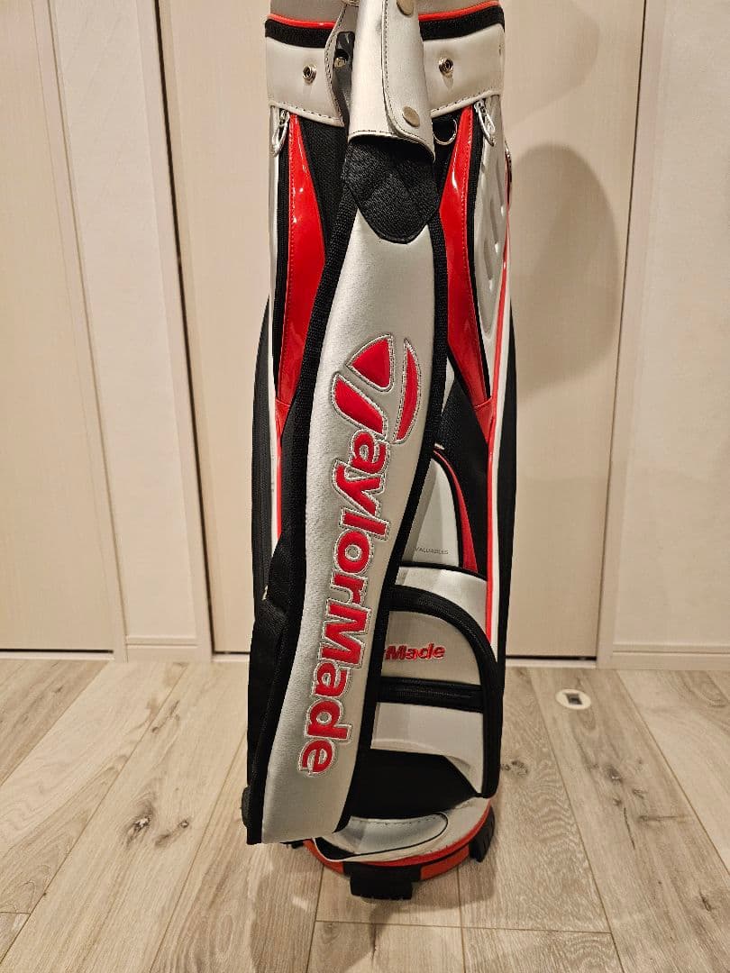 年末断捨離 TaylorMade キャディバッグ ナイキドライバー1本おまけ