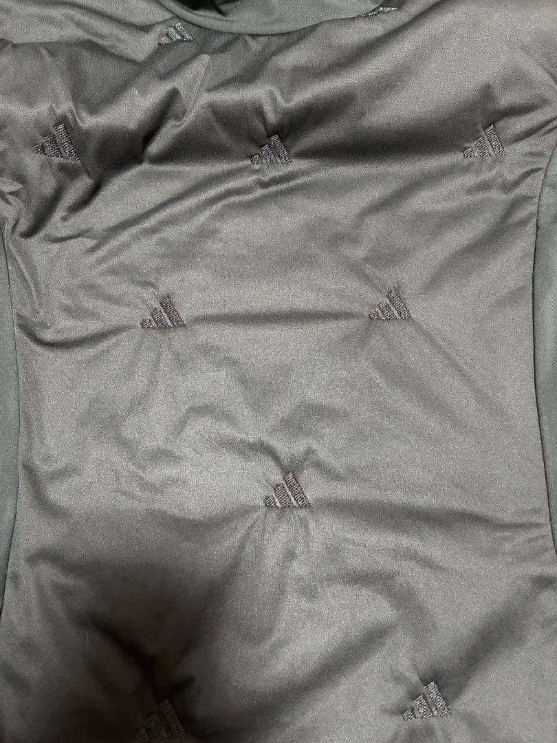 【新品】アディダス 中綿 XS セットアップ　暖　モノグラム　ショートパンツ