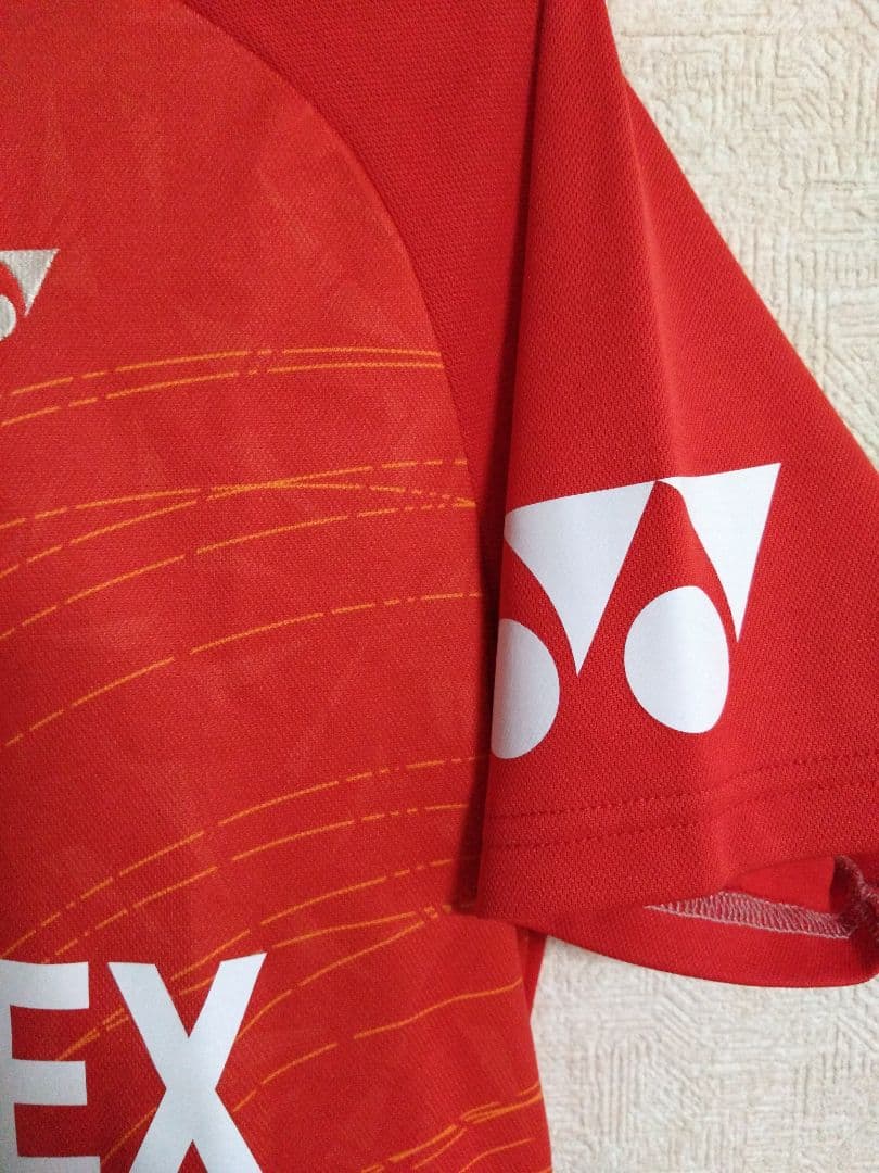 YONEXヨネックス　ウィメンズ　非売品希少　レッド系ゲームウェア　L