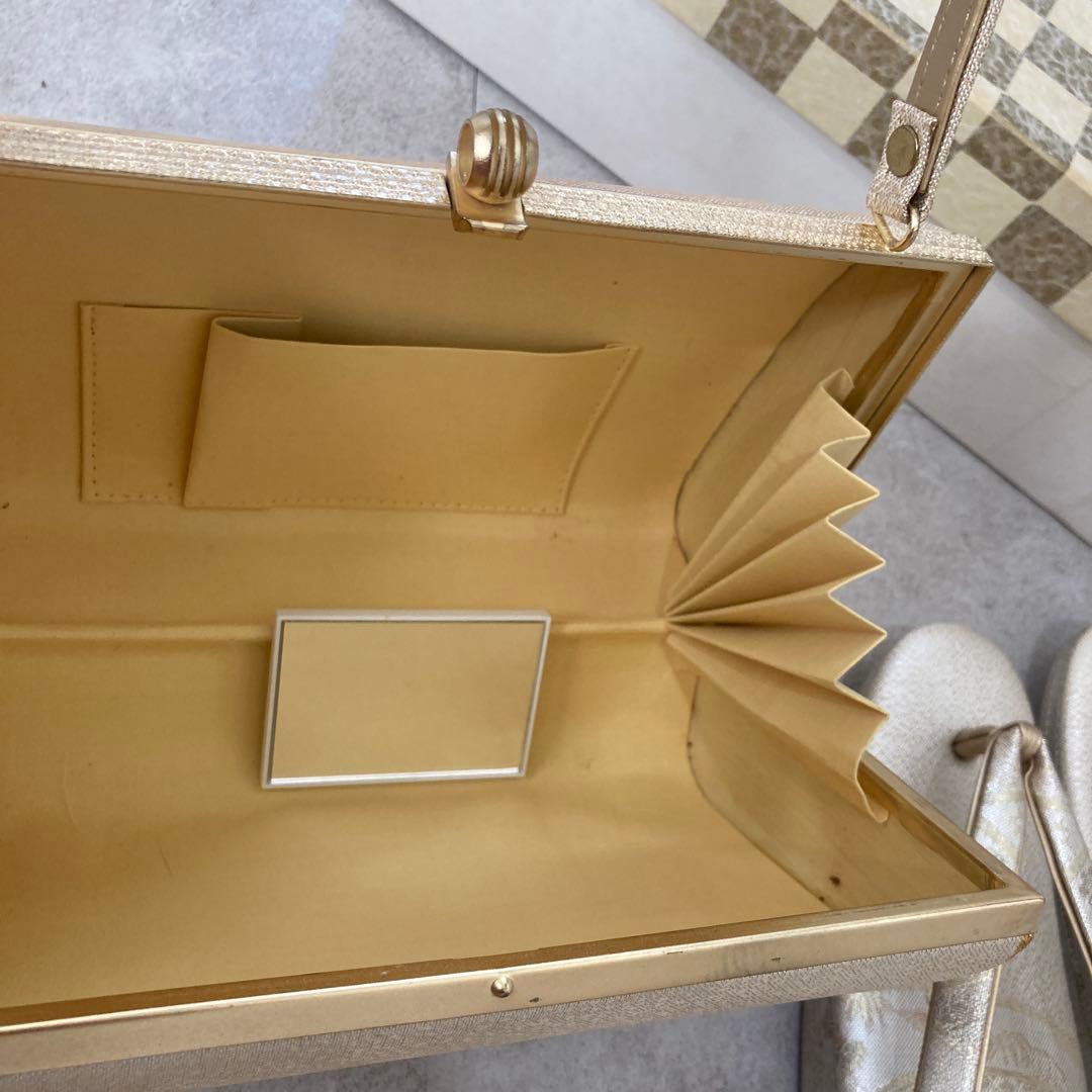 和装用バッグと草履セット　成人式　ゴールド　お揃い　箱入り　高級　着物　浴衣