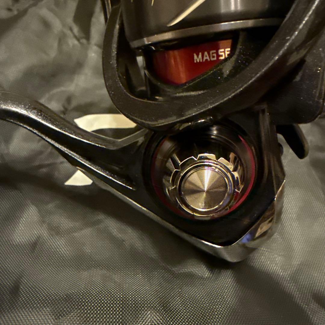 Daiwa スピニングリール　月下美人　X LT2000S-P