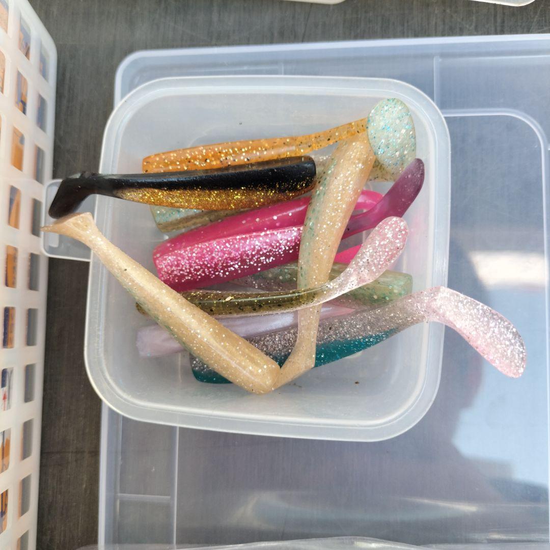 ルアーセット まとめ売り 処分したいので、値下げ交渉してください。