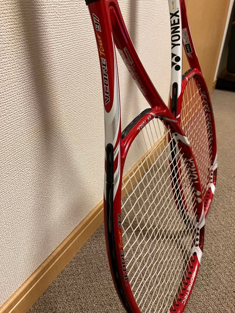 ヨネックス テニスラケット vcore（硬式）2本