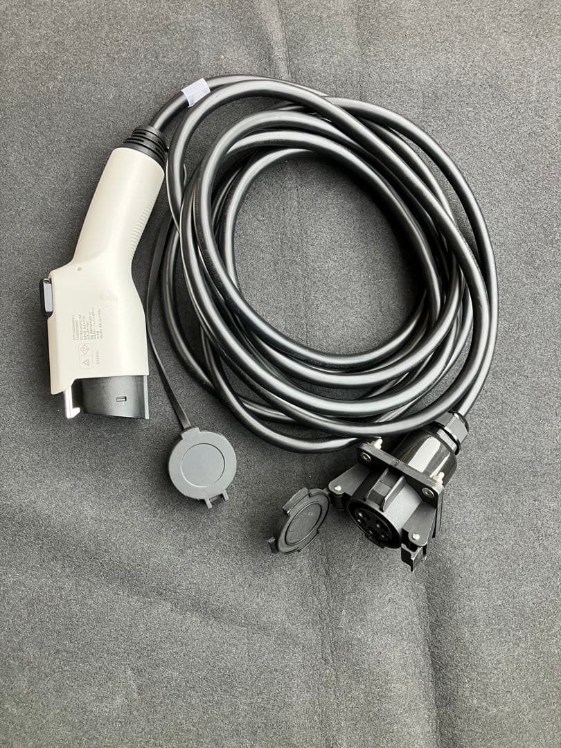 リ*ー様 EV充電ケーブル200V普通充電 約6m