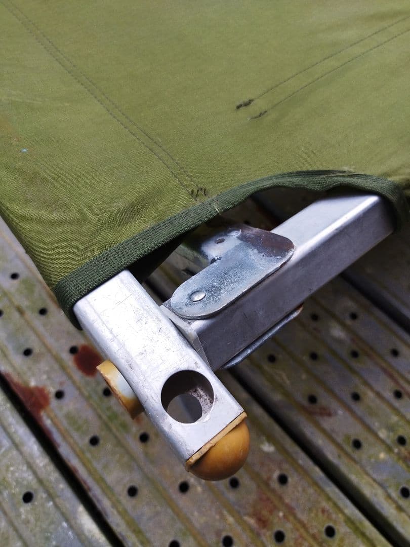 (4280)US・アルミフレームフォールディングコット米軍放出品　ユーズド