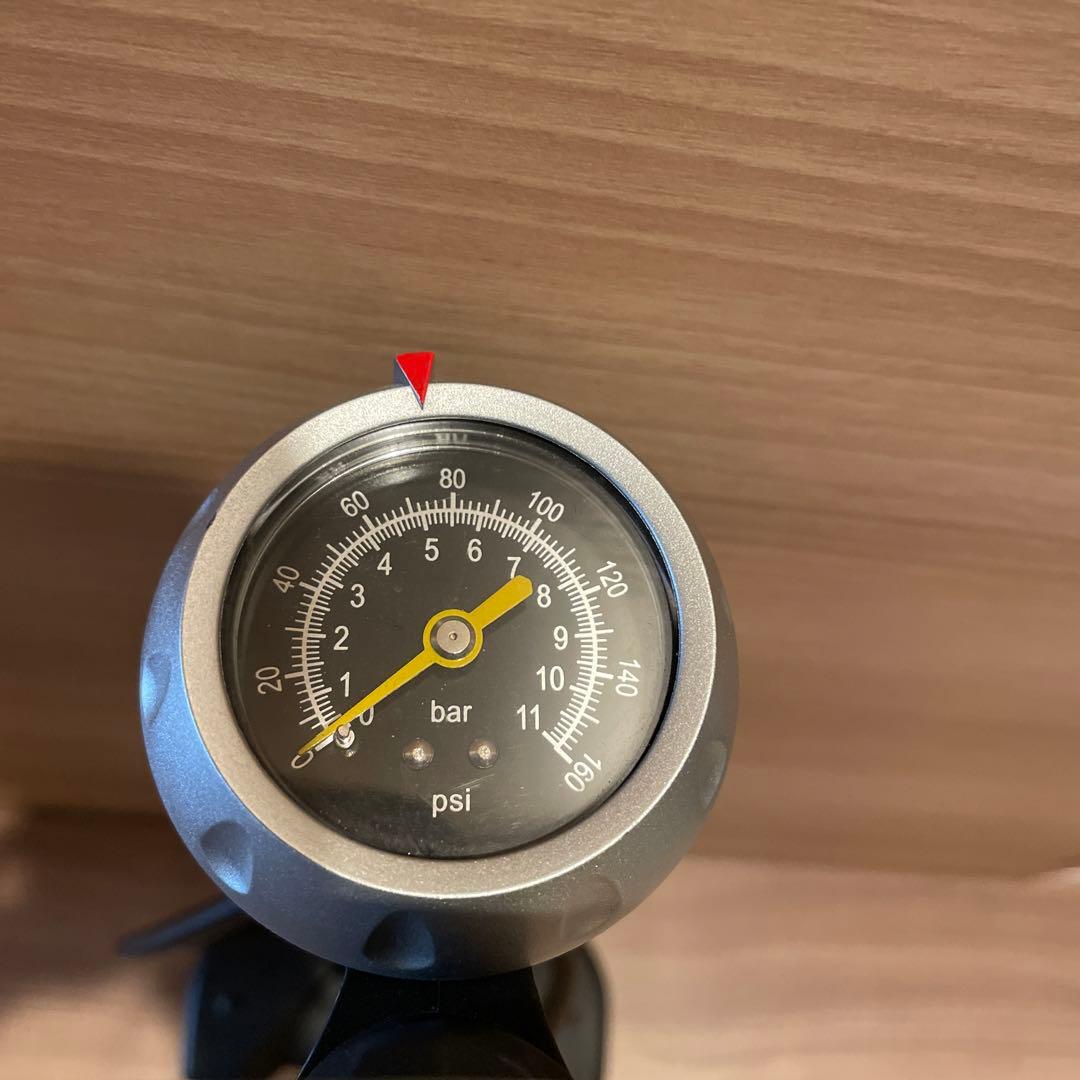 ANCHOR RL1 クロスバイク 黒/空気入れ・ライトセット