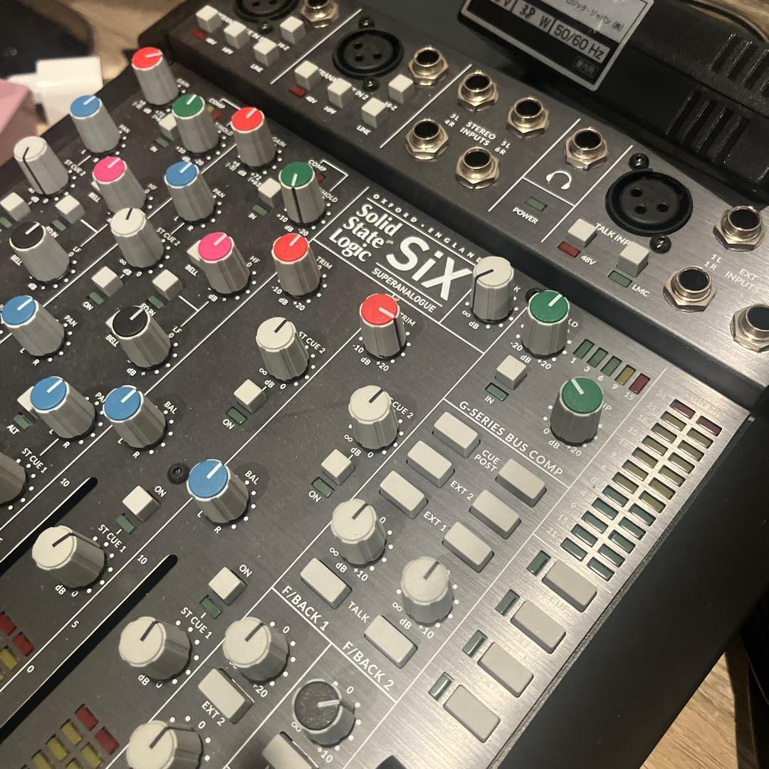 セール中！[美品] Solid State Logic SiX