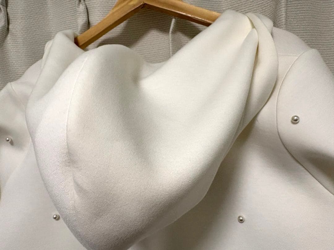 THE HANYコラボ 20th Chesty パール装飾フード付きパーカー