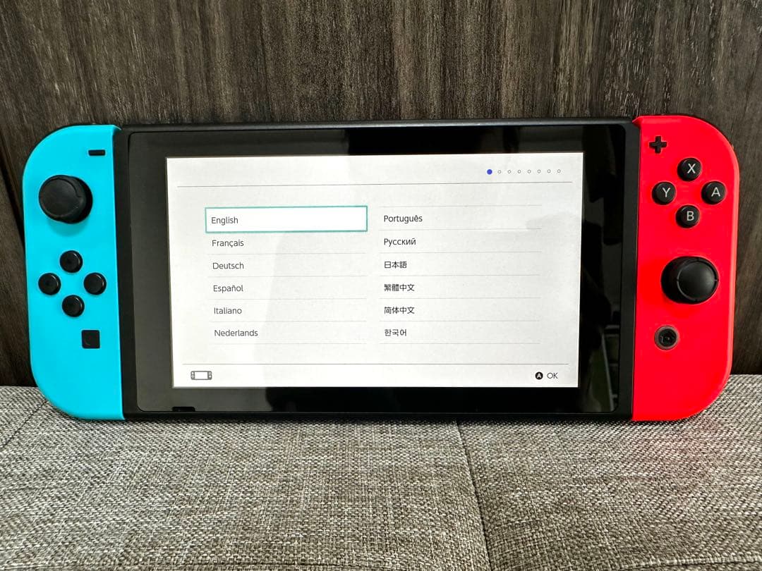 美品 Nintendo Switch 本体 ニンテンドースイッチ