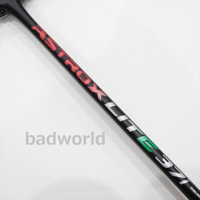 新品/ヨネックス/黒/5U5/アストロクスライト37i/ASTROX LITE