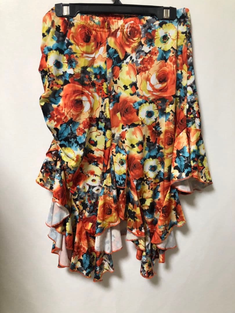 社交ダンス練習着レッスン着パーティ。レイリーナ花柄上下ラテンセットアップドレス