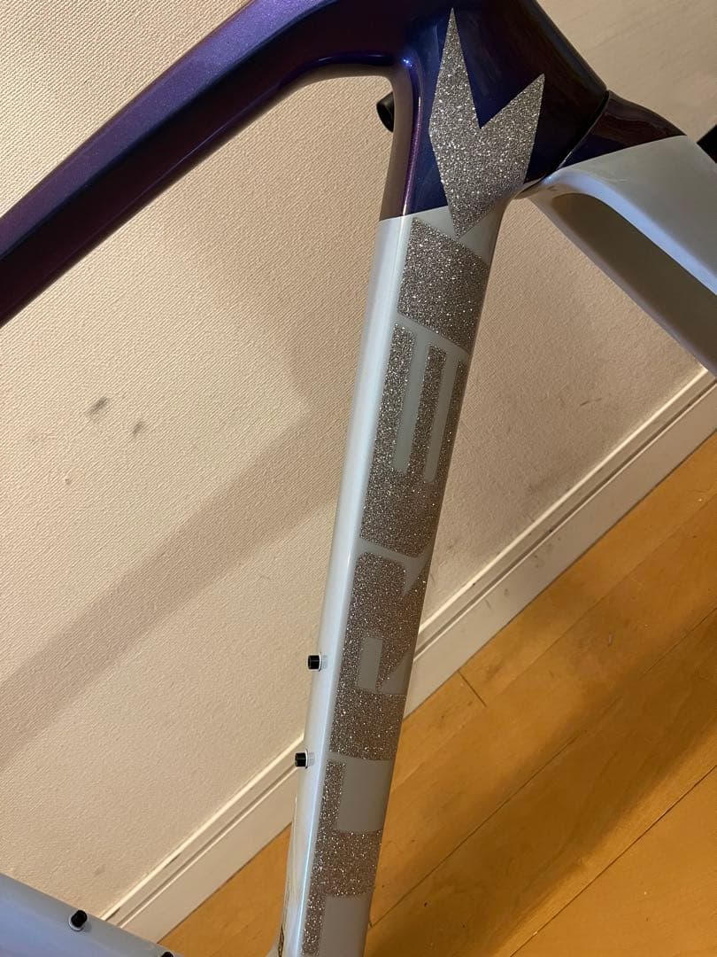 TREK Emonda sl6 2024年モデルフレームセット ディスクブレーキ