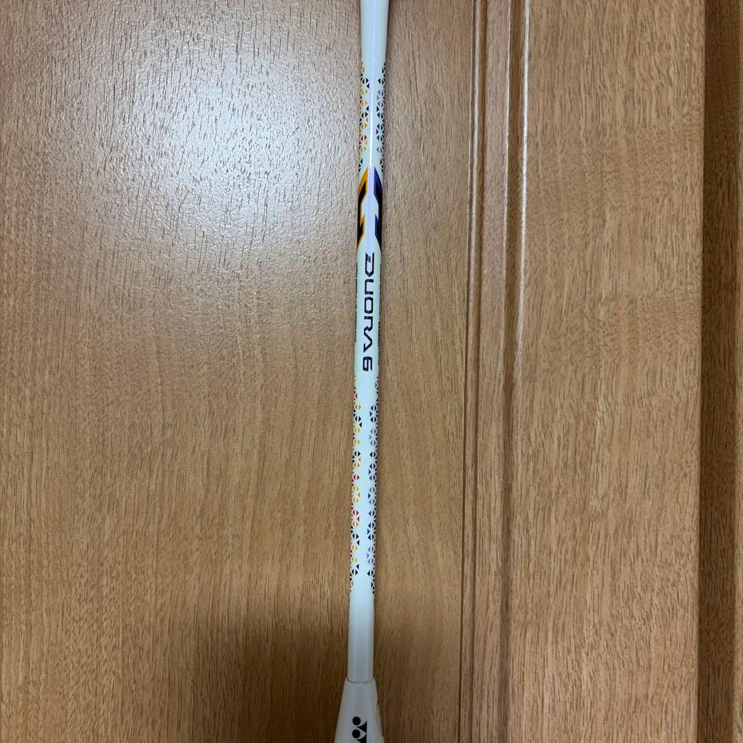 ヨネックス　ラケットDUORA6 傷あり　バドミントン