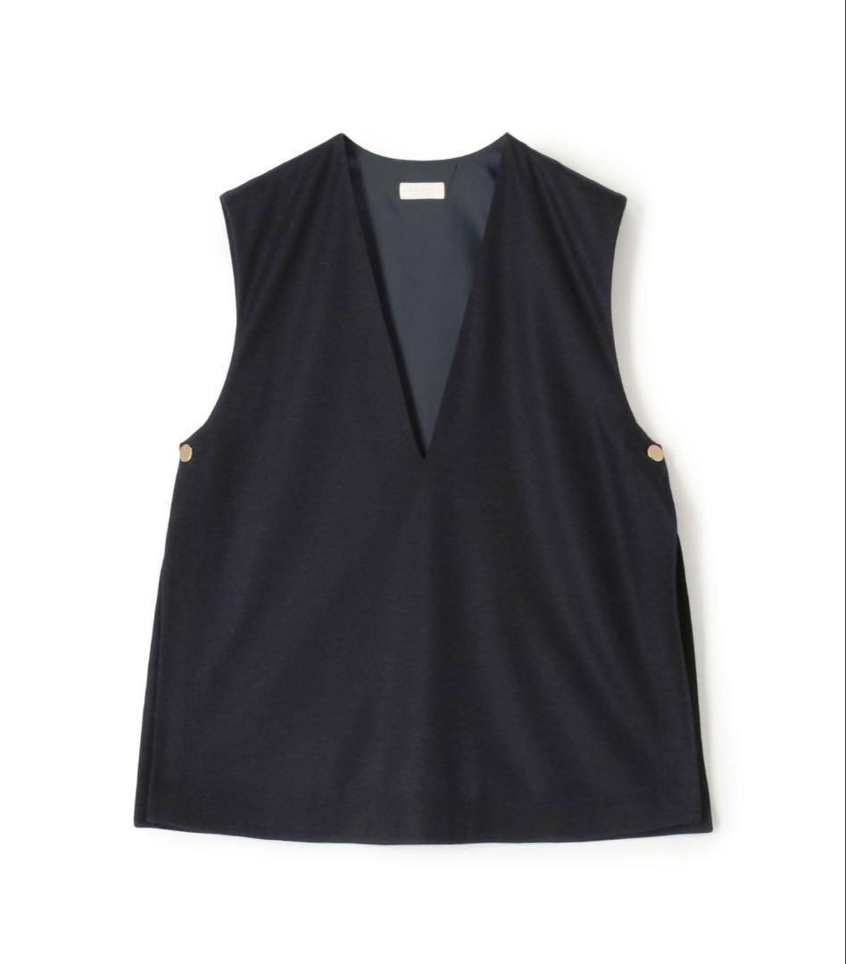 美品 25aw ボールジィ ウールスムース Vネックベスト ネイビー