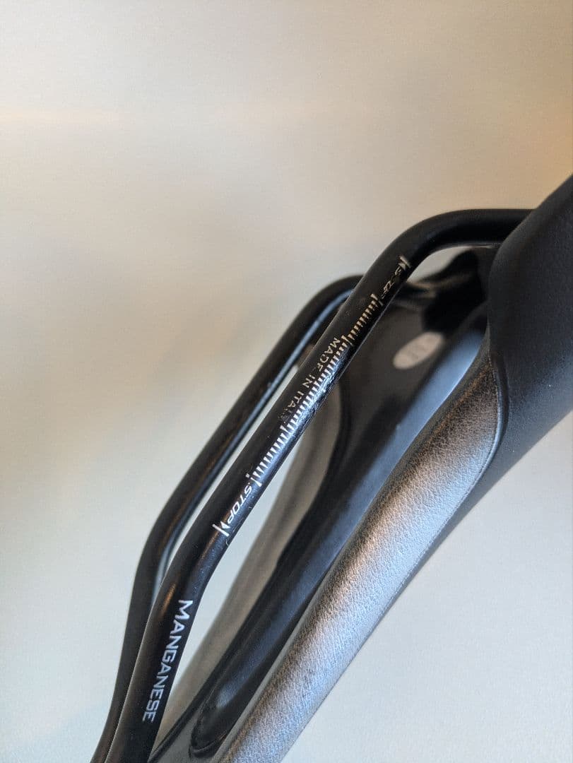 パーツ selle italia elite manganese saddle