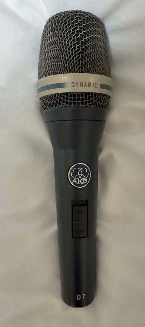 ダイナミックマイク AKG D7 XLRコネクタ付き