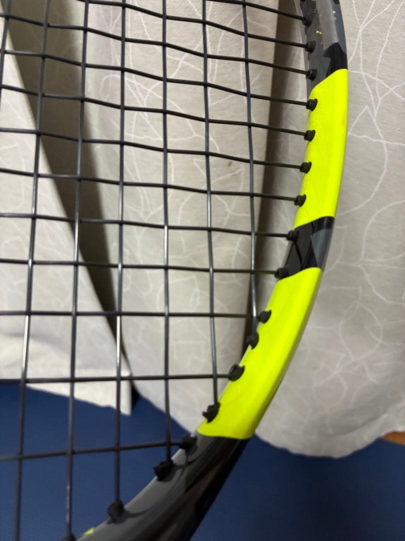 バボラ ピュアアエロ 98 グリップ3（国内正規品・24年11月ガット張替済）