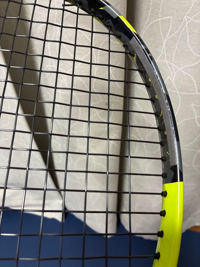 バボラ ピュアアエロ 98 グリップ3（国内正規品・24年11月ガット張替済）