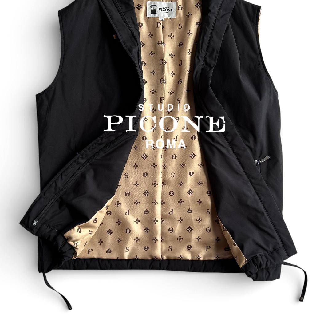 美品 ピッコーネ 裏モノグラム総柄 中綿入り シャーリング スタンドカラーベスト