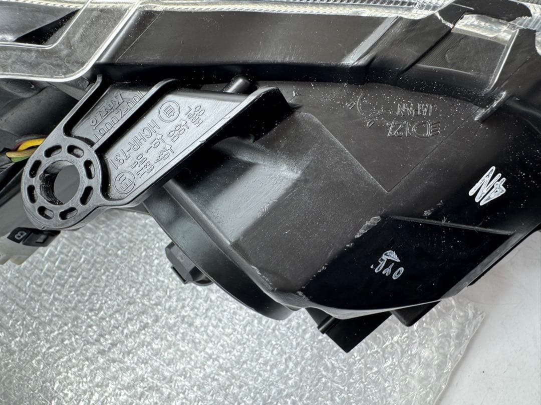 スバル レガシィBR9 BM9 純正HID ヘッドライト 左右セット黄ばみ無