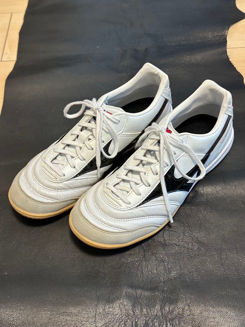 フットサルシューズ モレリア IN