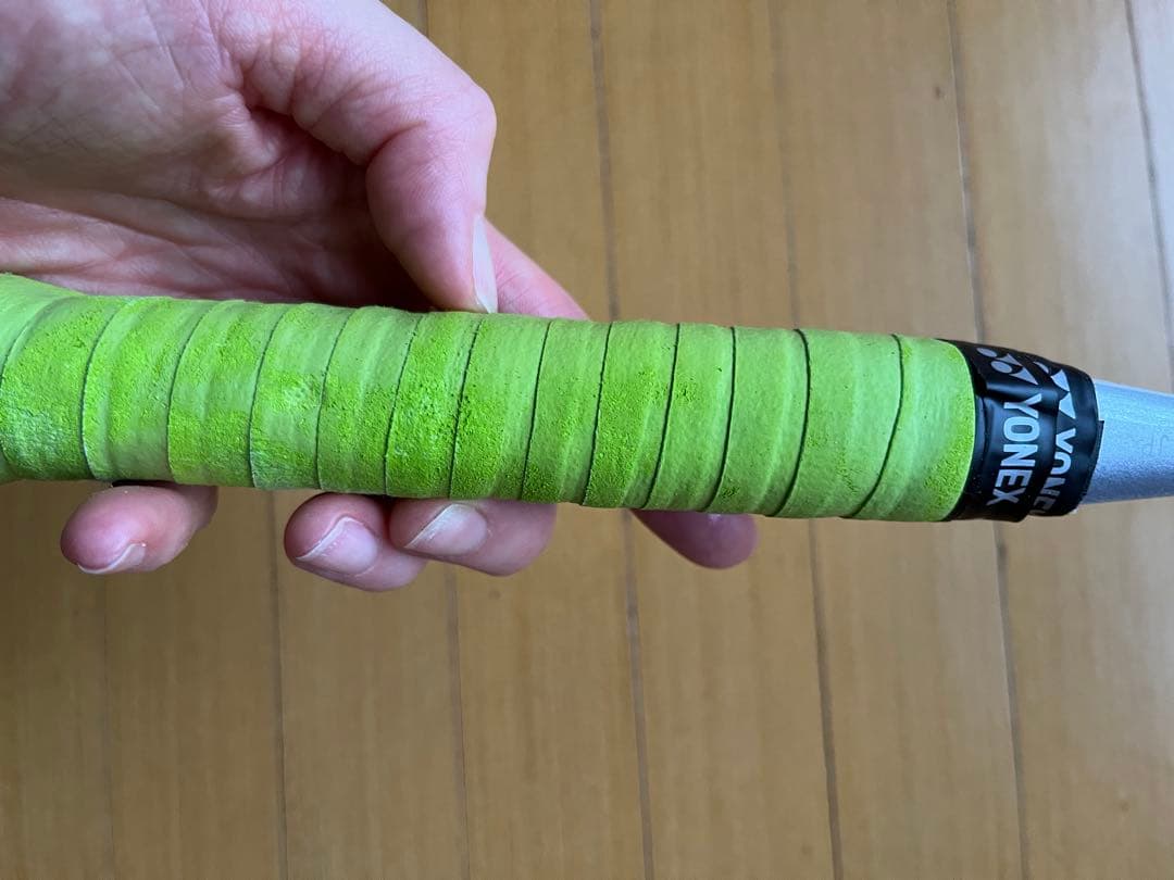 Yonex バドミントンラケット 白/赤