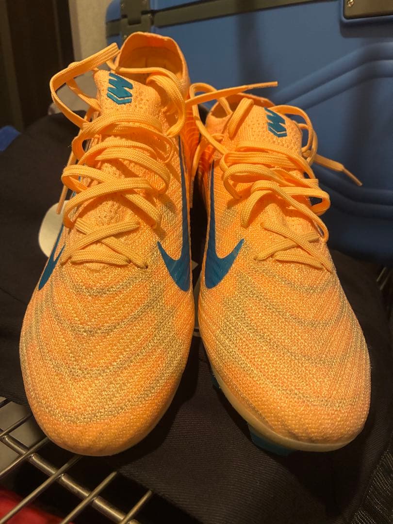 Nike サッカースパイク エムバペモデル