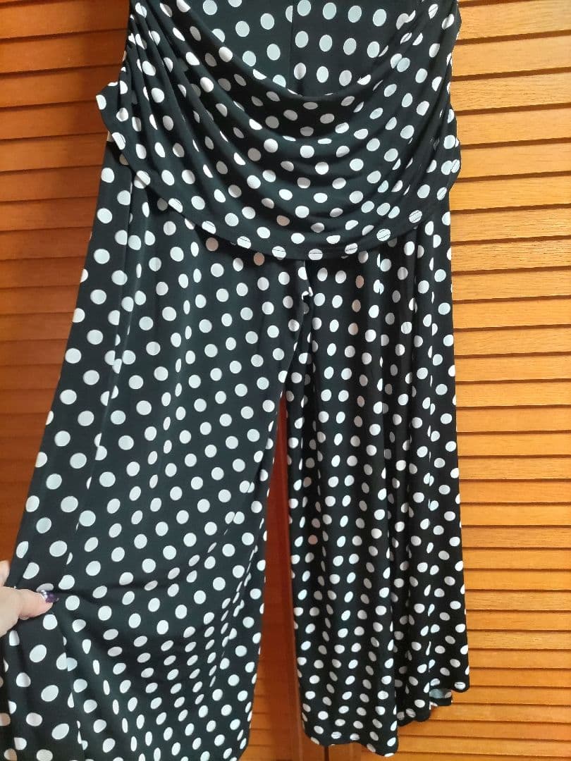 タカダンス黒と白の水玉パンツ