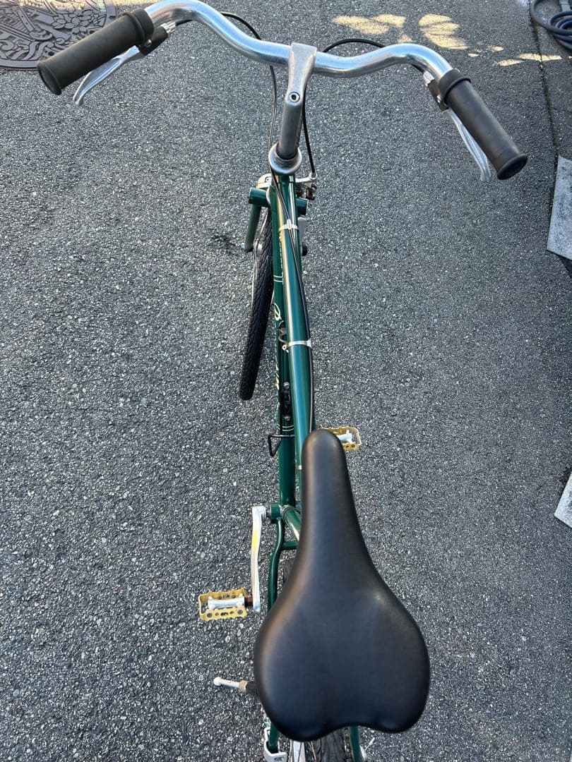 ビーオール　Tresor RD 700cc 外装8段変速 フレームサイズ46cm