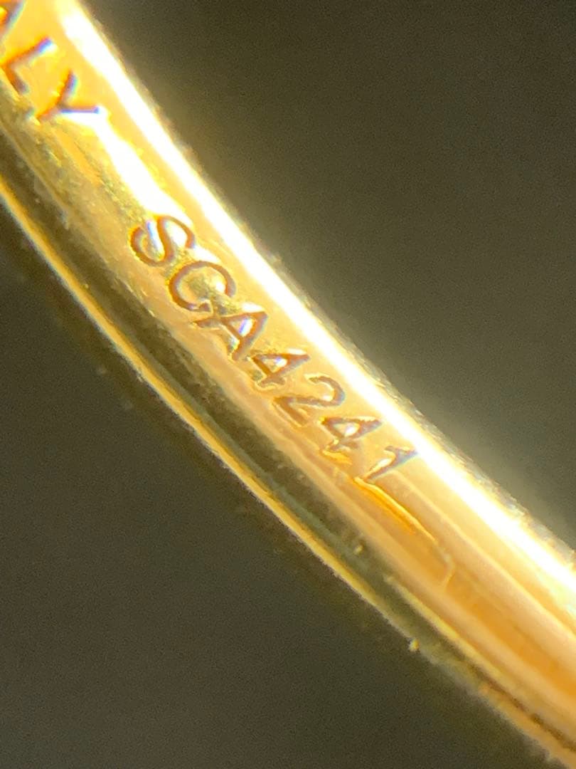 CELINE ゴールド ノットデザイン フープピアス　片方