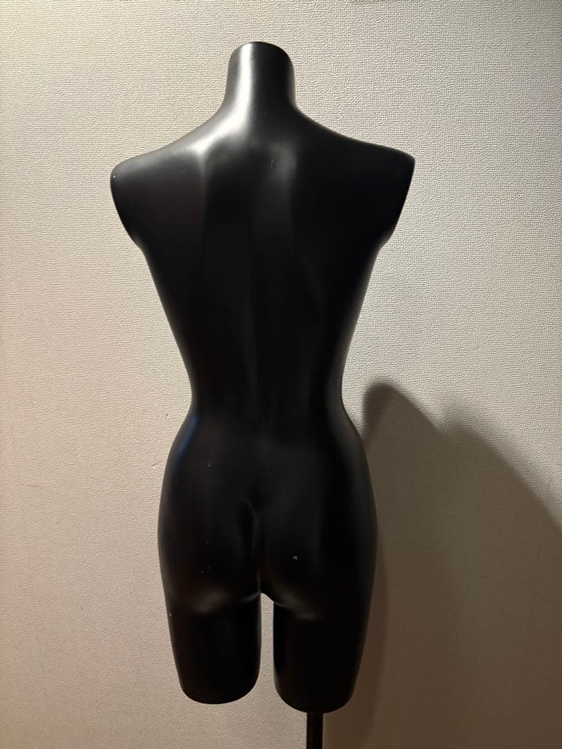 女性用黒トルソー（スタンド付き）
