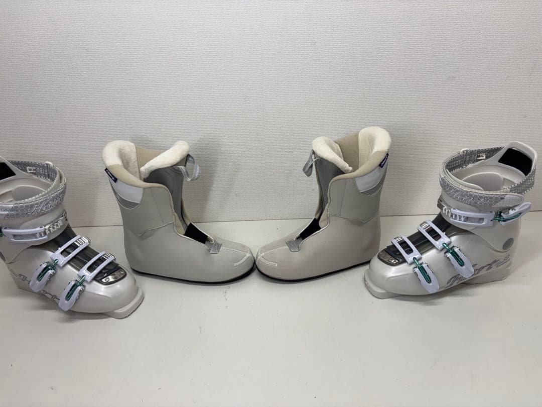 美品 Hart HART DIVA 女性用スキー用ブーツ ホワイト 25cm