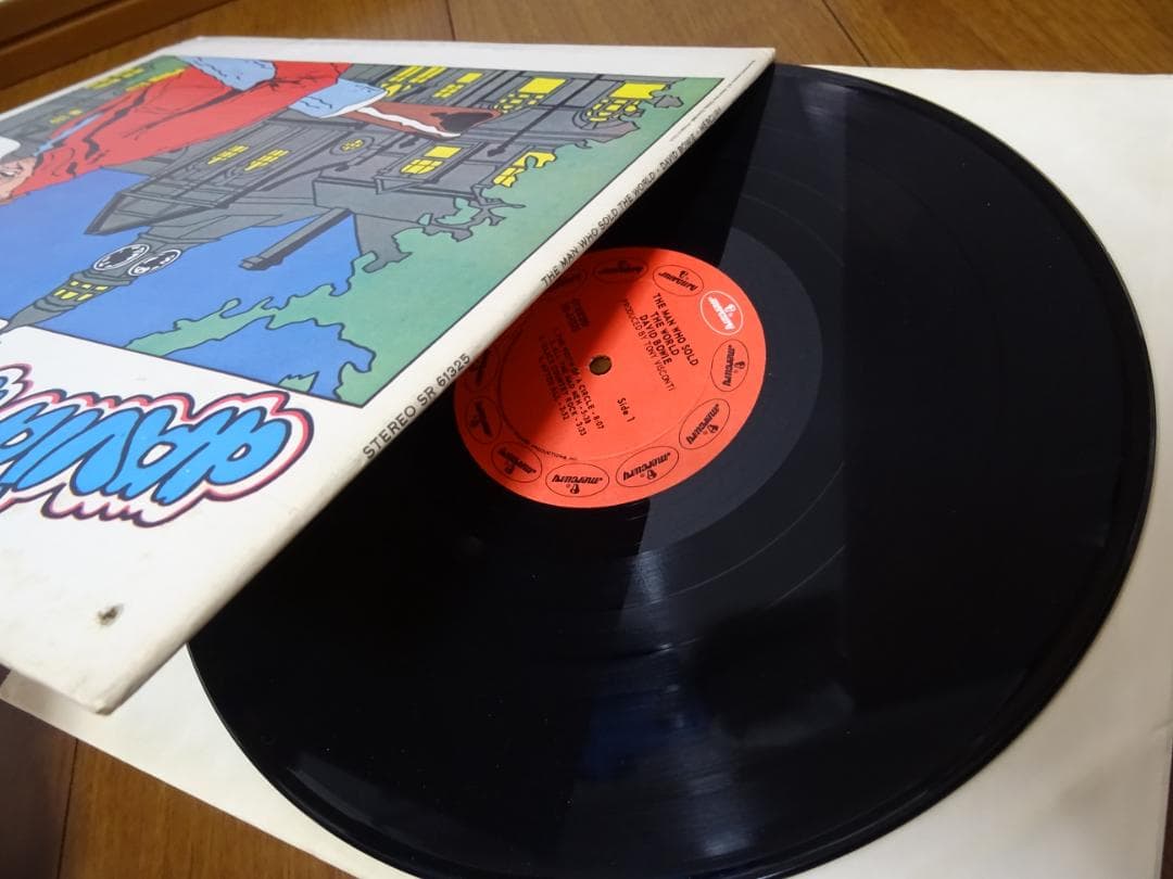 DAVID BOWIEデヴィッドボウイ★世界を売った男 LPレコード！リプロ盤？