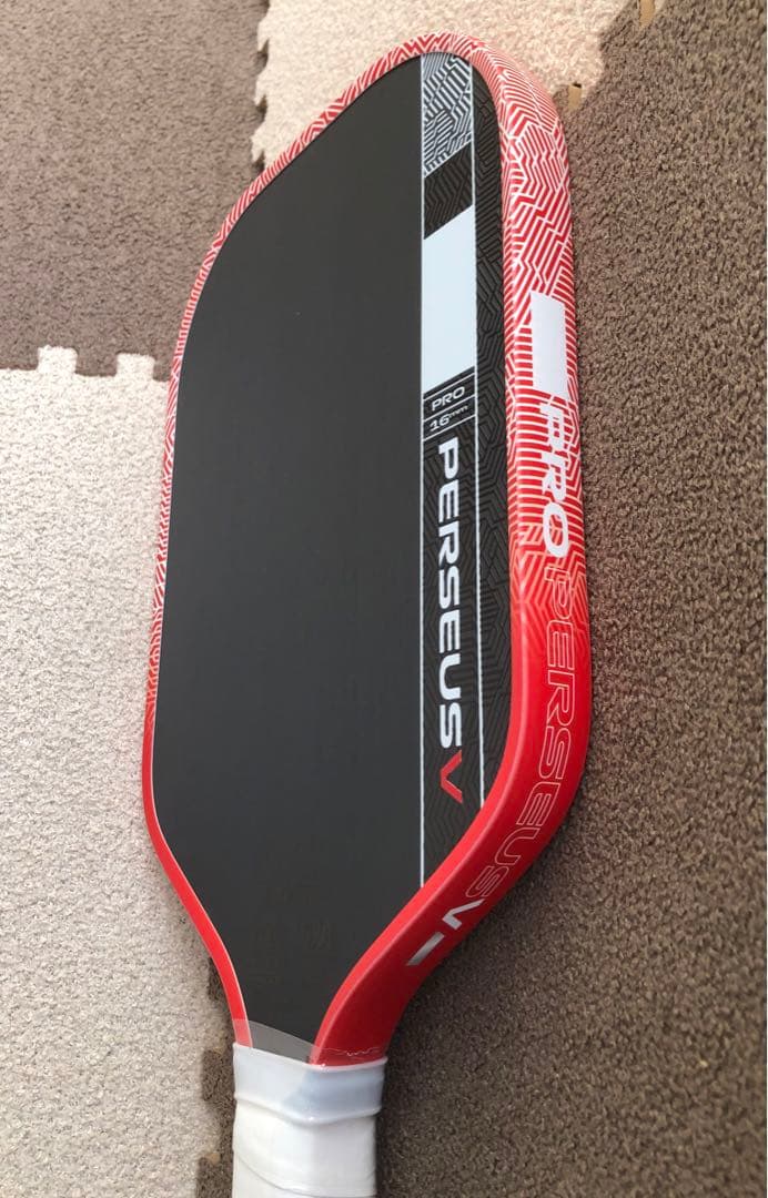 新品!! ペルセウス プロ V 16mm ピックルボール パドル ブレイズレッド