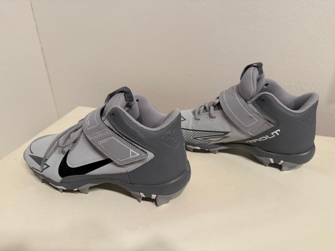 【snsn3434】 野球スパイク nikeトラウト8 キーストーン