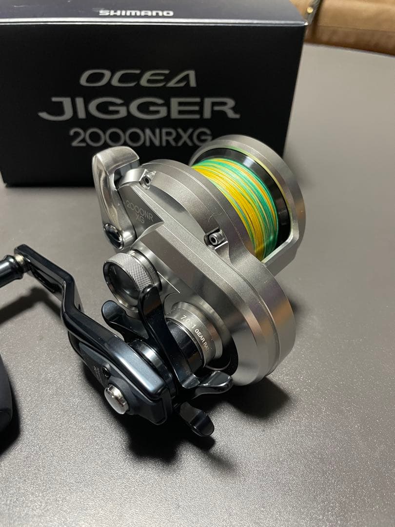 【1回のみ使用】シマノ 21 オシアジガー 2000NRXG 右ハンドル