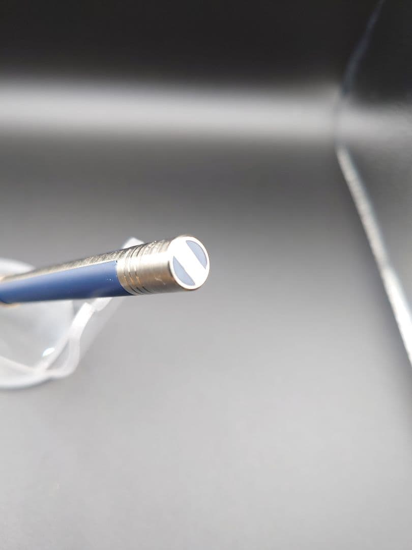 LAYERED uni by POSTALCO 60周年　ボールペン　ネイビー