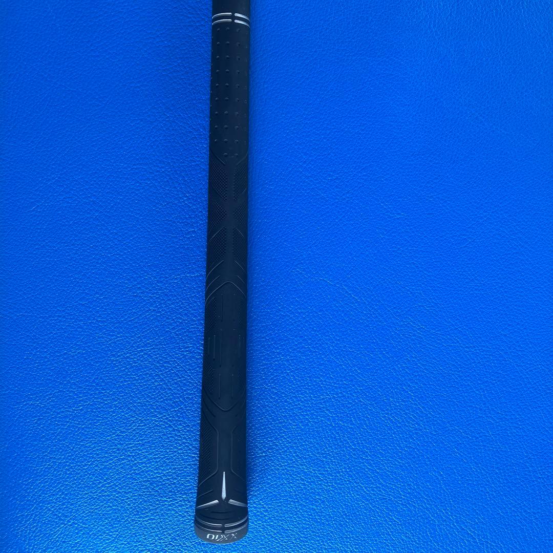 ゼクシオ14ドライバー　10.5度　シャフト2本アッタスウルトラ5sシャフト