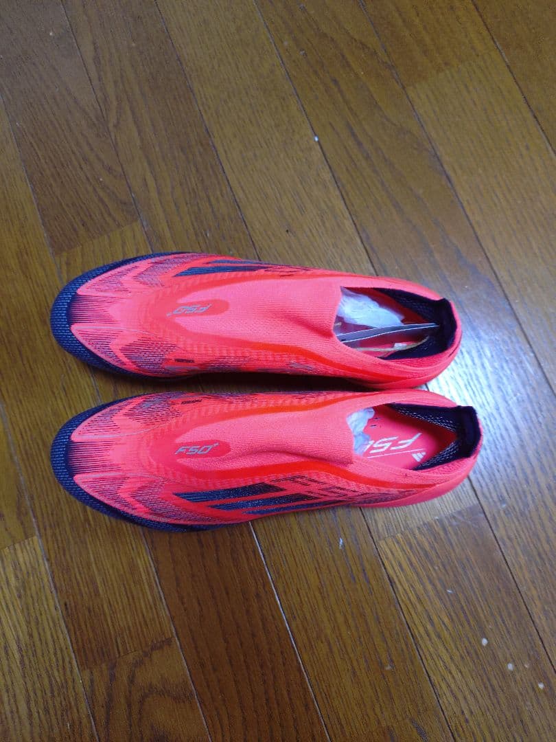 アディダス F50+