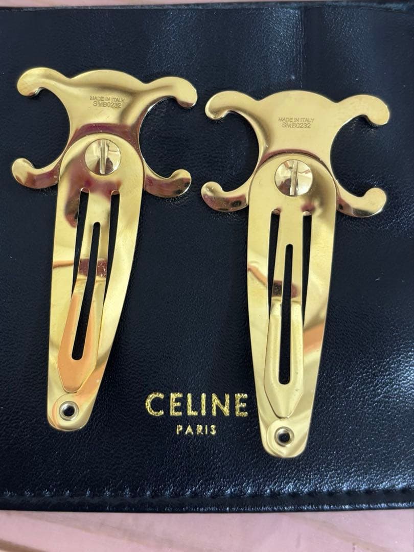 CELINE トリオンフヘアクリップ 収納ケース付き