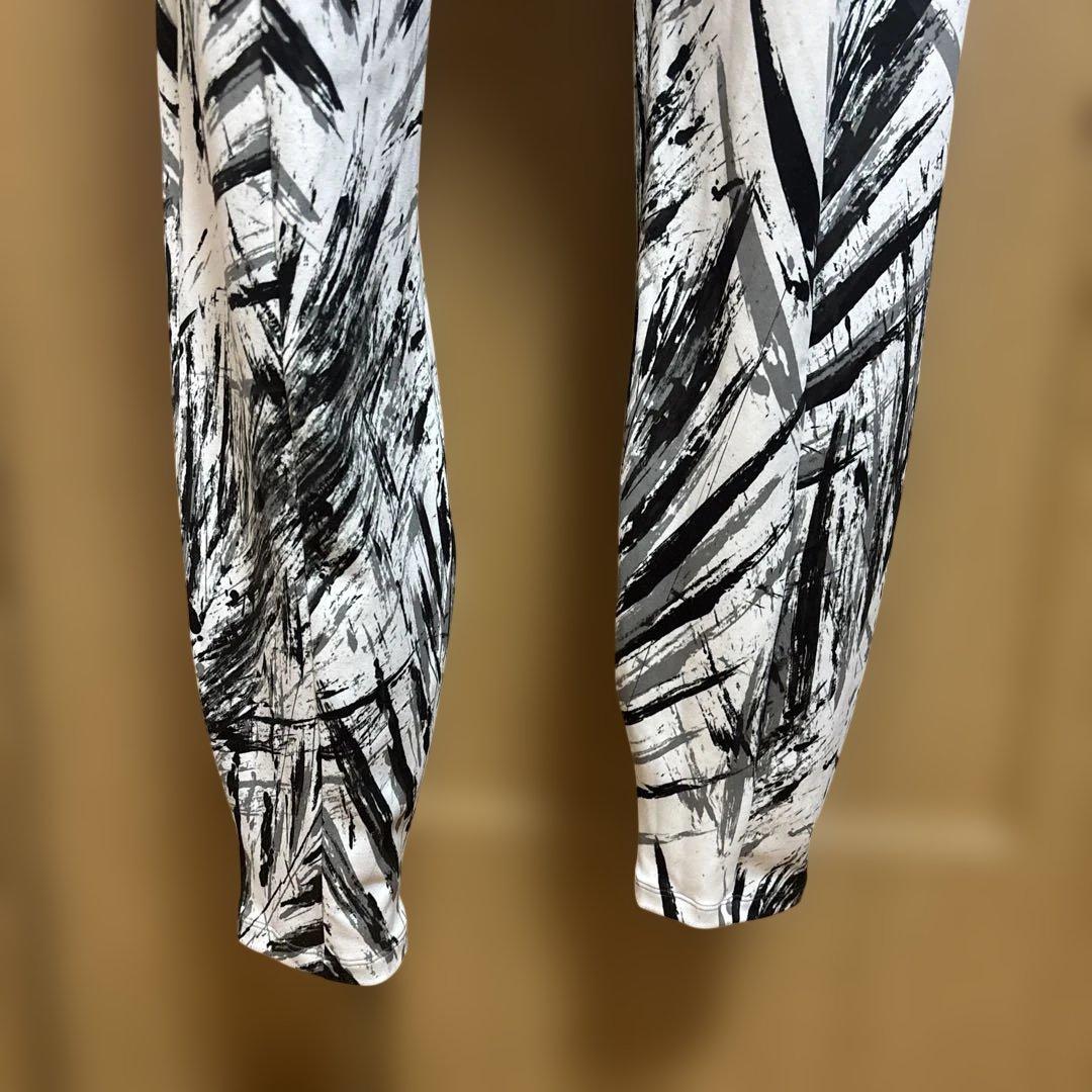 新品　real stone リアルストーン　ヨガ　ピラティス　ジム　タイツ　M