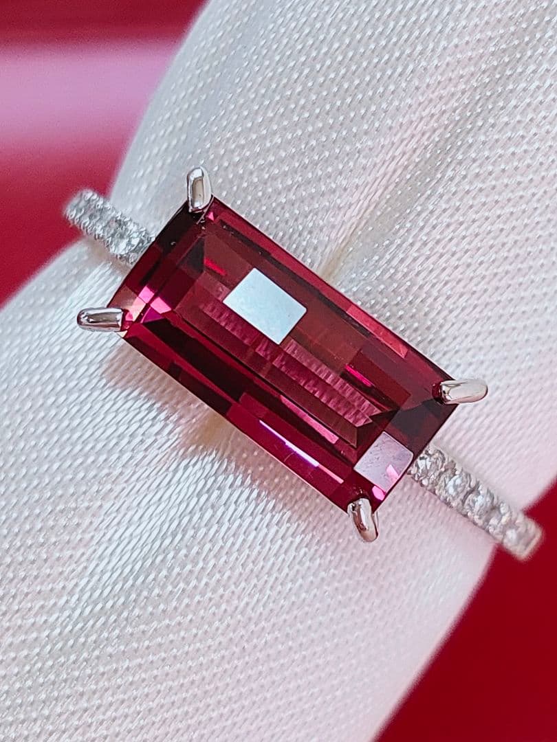 2026新作 未使用 pt900 ロードライトガーネット ダイヤモンド リング