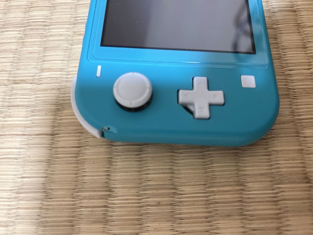 Switchライトターコイズ　ズタボロ　動作確認済み