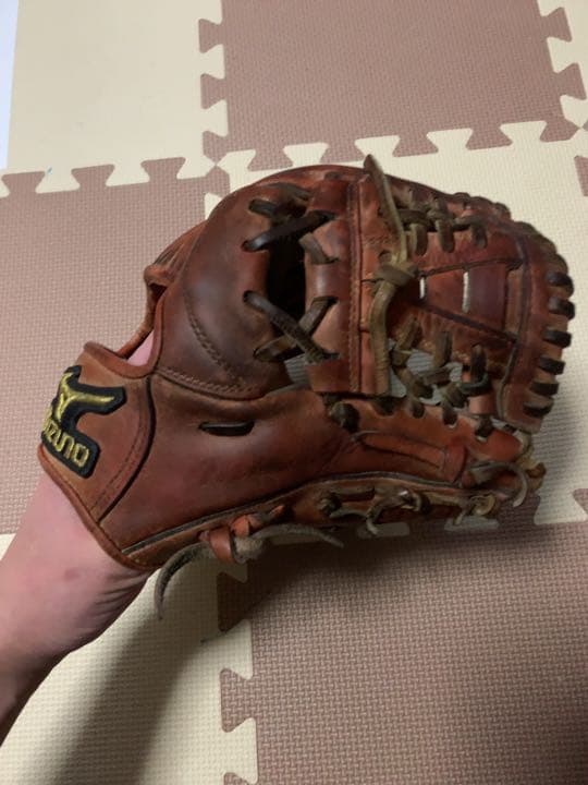 ミズノプロ グローブ　赤　硬式　内野手用