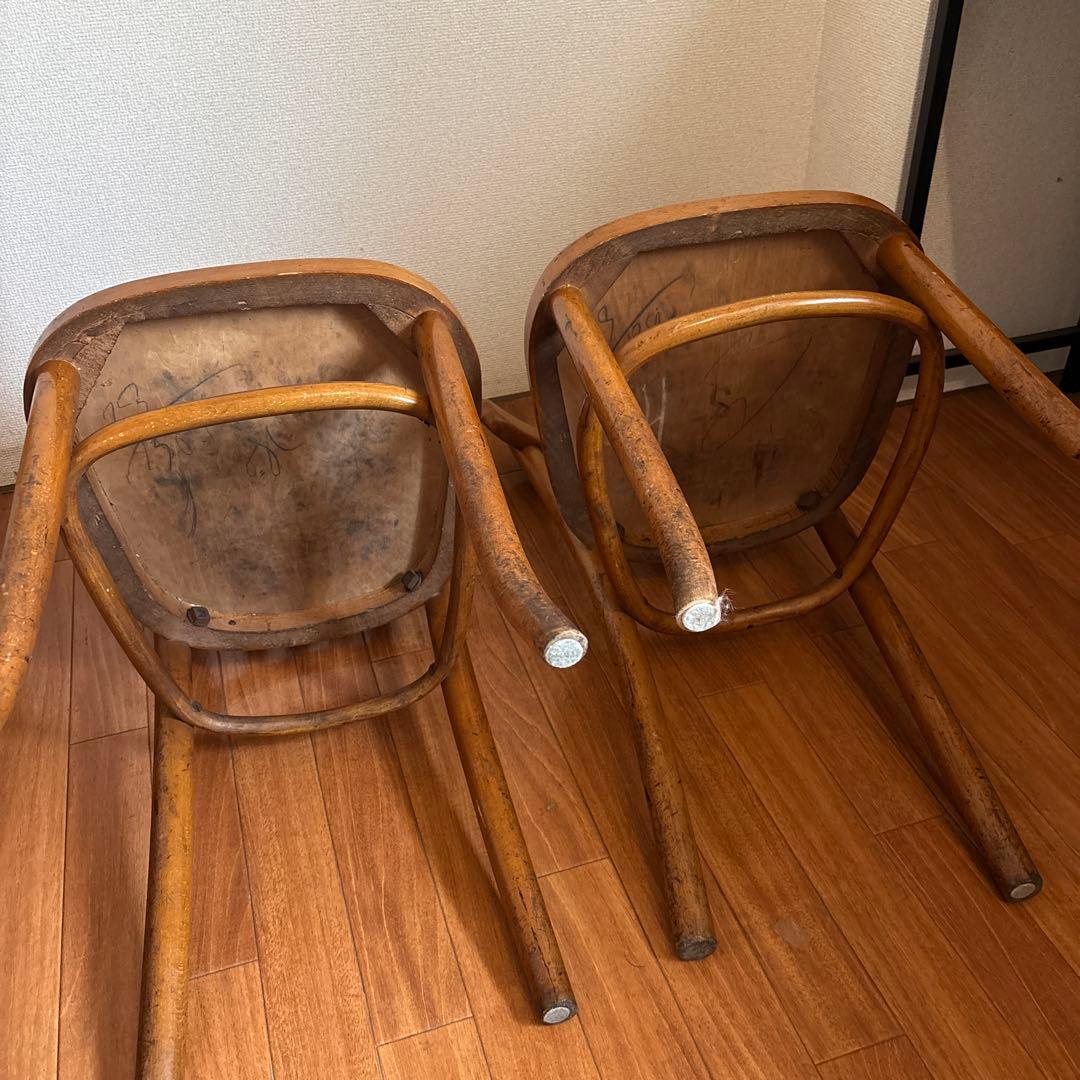 FISCHEL（フィッシェル）社製のアンティーク ベントウッドチェア　1脚分