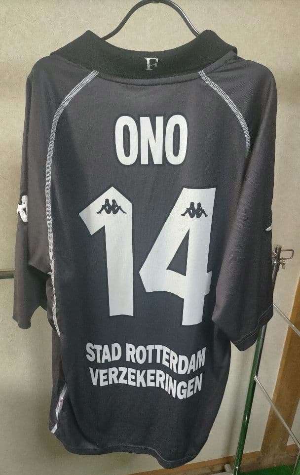 【正規品！】カッパ フェイエノールト 小野伸二 01-02アウェイユニフォーム