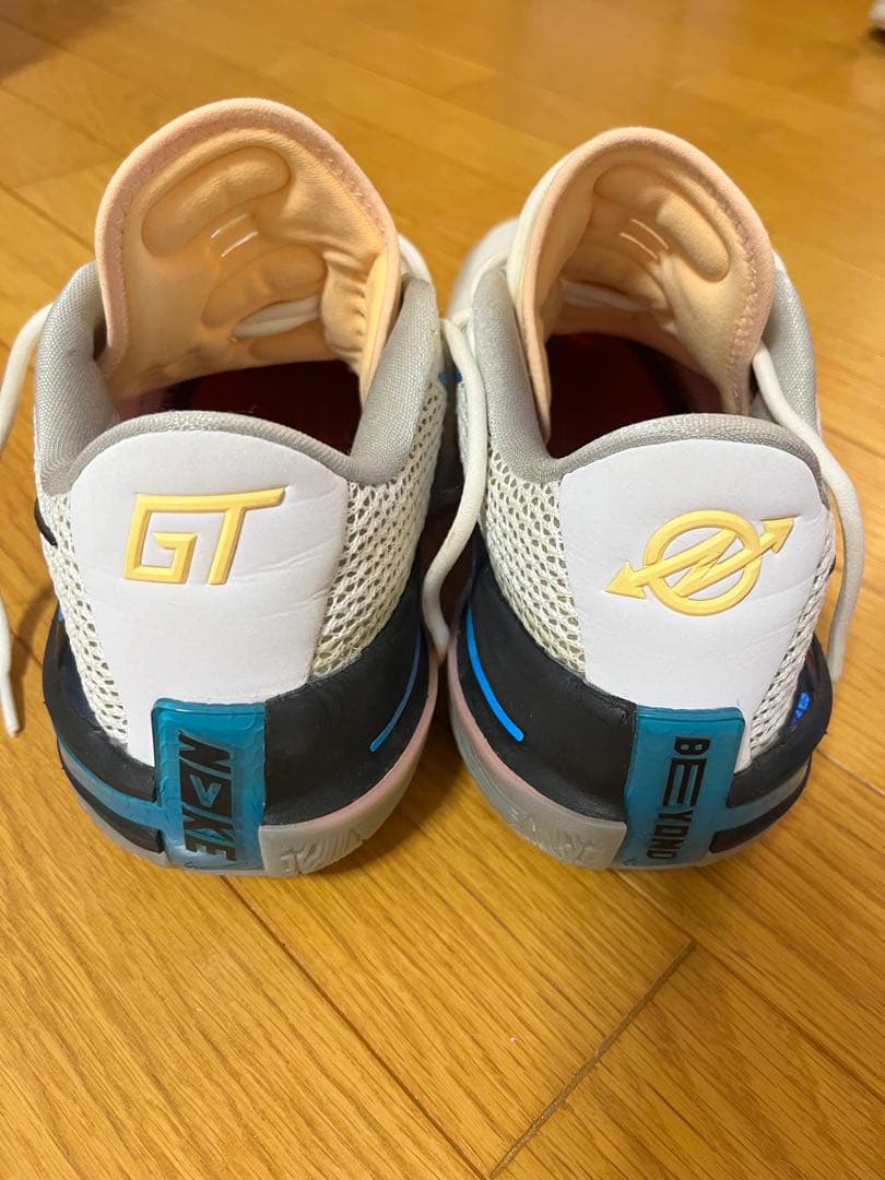 シューズ(男性用) Nike Air Zoom GT Cut