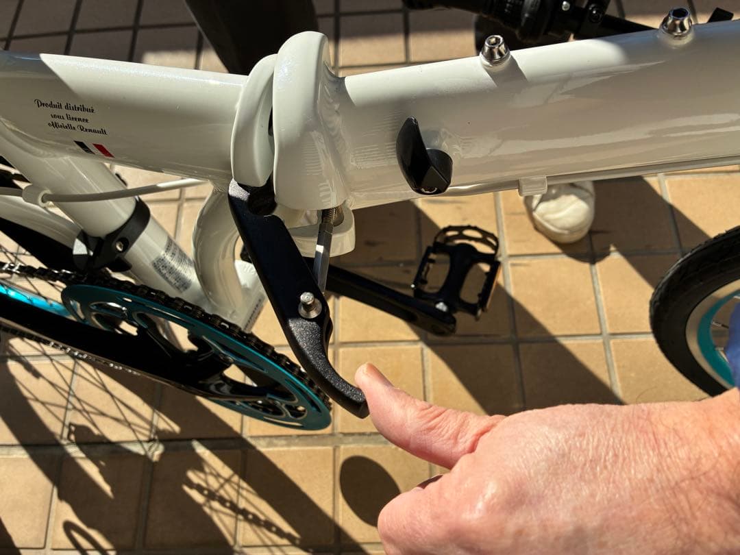 ルノーLIGH T10 折りたたみ自転車