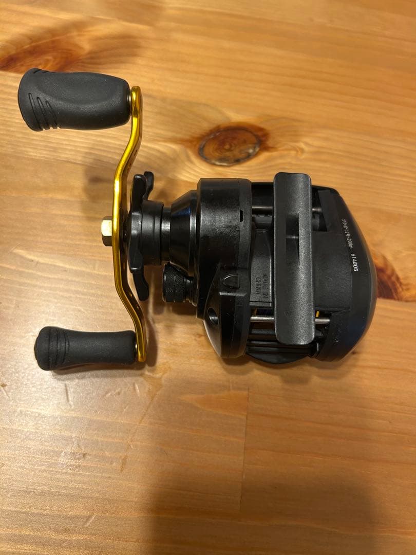 ダイワ ライトゲーム ICV 150H 右ハンドル